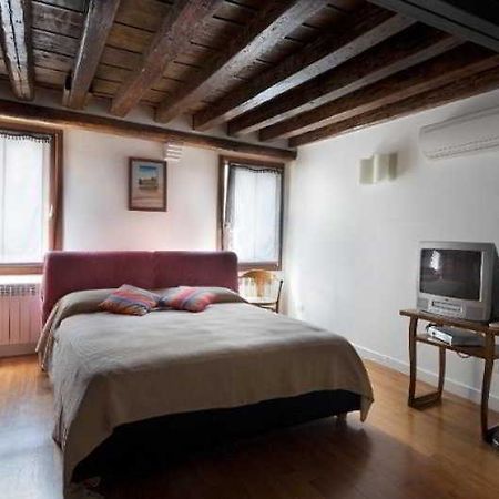 B&B Leonardo Venise Extérieur photo